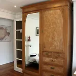 Villadel Casa Urbana *